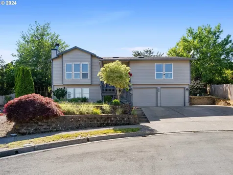 357 SW 28th Court Troutdale OR 97060