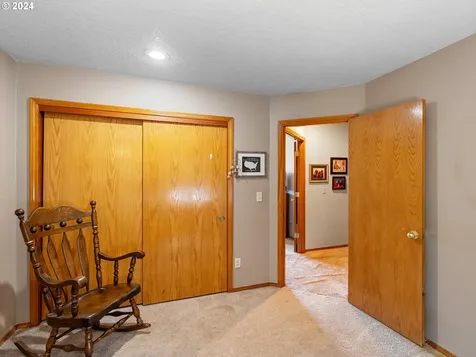 357 SW 28th Court Troutdale OR 97060
