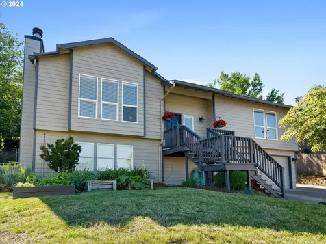 357 SW 28th Court Troutdale OR 97060