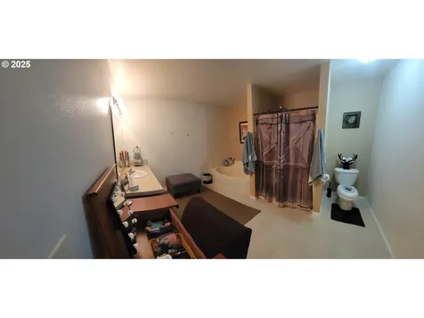 22118 E Yakima Lane Rhododendron OR 97049