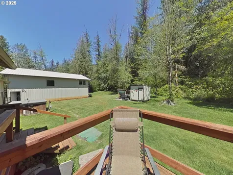 22118 E Yakima Lane Rhododendron OR 97049