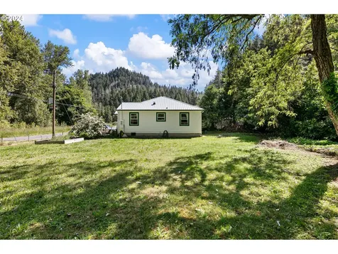 47416/47418 Westoak Road Westfir OR 97492
