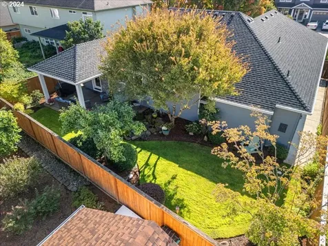 18010 NE 23rd Street Vancouver WA 98684