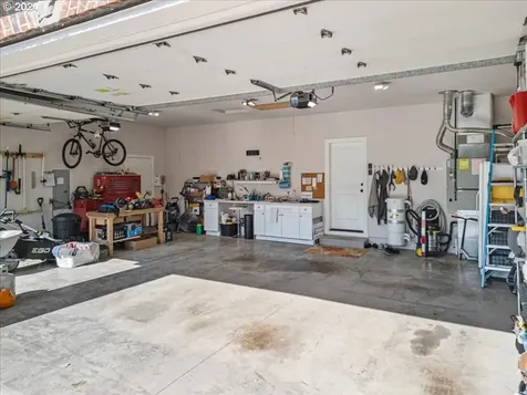 18010 NE 23rd Street Vancouver WA 98684