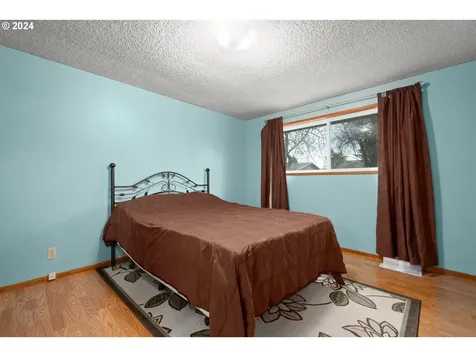 717 NW 3rd Avenue Battle Ground WA 98604