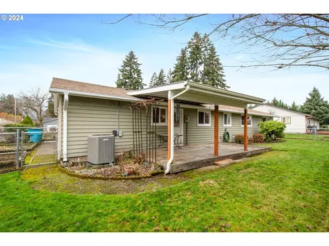 717 NW 3rd Avenue Battle Ground WA 98604