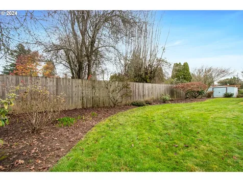 717 NW 3rd Avenue Battle Ground WA 98604