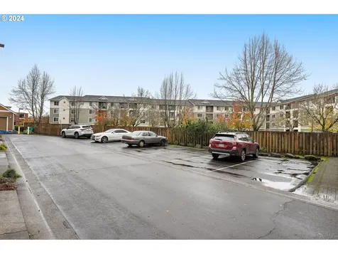 1036 NW Burnside Road Gresham OR 97030