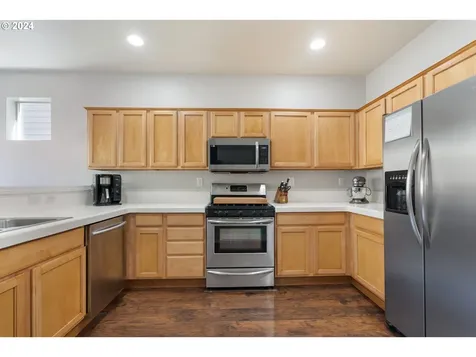 326 N Royal Oak Street Newberg OR 97132