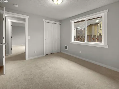 1004 Se Olympia Drive Vancouver WA 98683