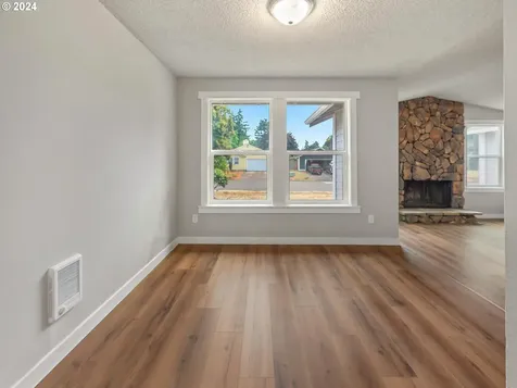 1004 Se Olympia Drive Vancouver WA 98683