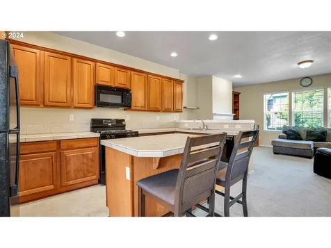 3518 SE Ironwood Avenue Hillsboro OR 97123
