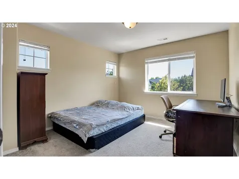 3518 SE Ironwood Avenue Hillsboro OR 97123