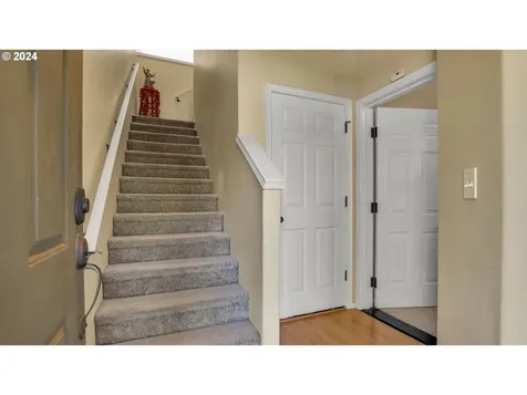 3518 SE Ironwood Avenue Hillsboro OR 97123