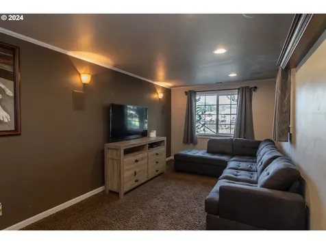 257 Fawn Drive Roseburg OR 97470
