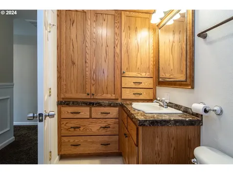 257 Fawn Drive Roseburg OR 97470