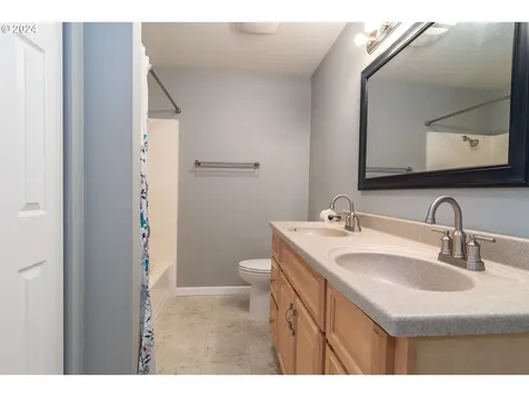 257 Fawn Drive Roseburg OR 97470
