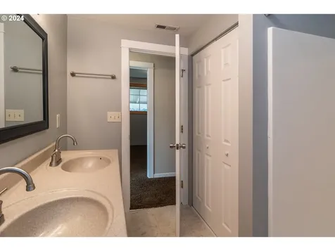 257 Fawn Drive Roseburg OR 97470
