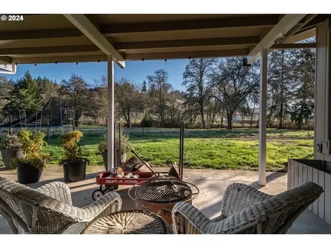 257 Fawn Drive Roseburg OR 97470