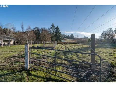 257 Fawn Drive Roseburg OR 97470