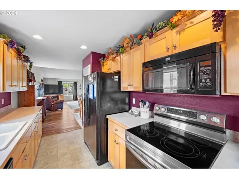 553 Nw Blair Loop Sheridan OR 97378