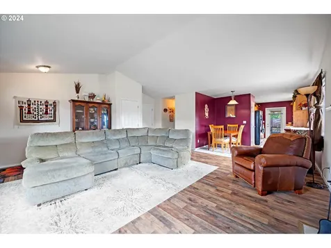 553 Nw Blair Loop Sheridan OR 97378