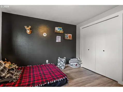 10114 NW 15th Avenue Vancouver WA 98685
