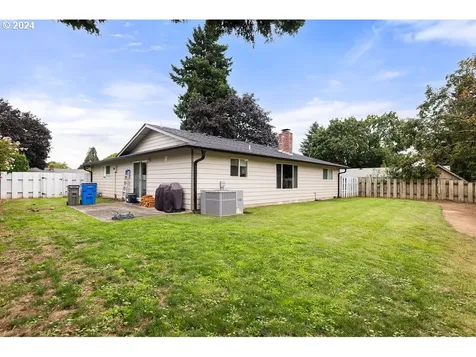 10114 NW 15th Avenue Vancouver WA 98685