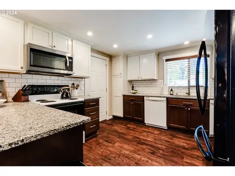 440 Dean Avenue Eugene OR 97404