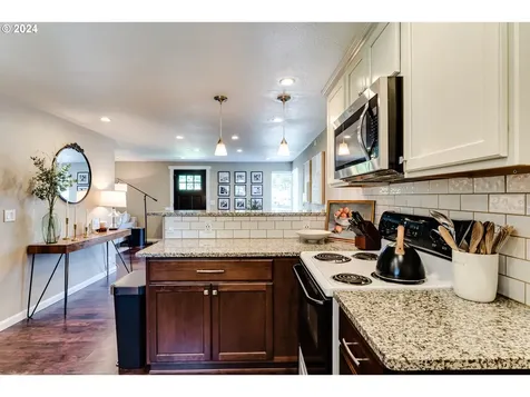 440 Dean Avenue Eugene OR 97404
