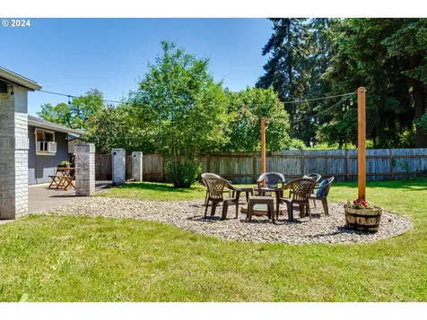 440 Dean Avenue Eugene OR 97404