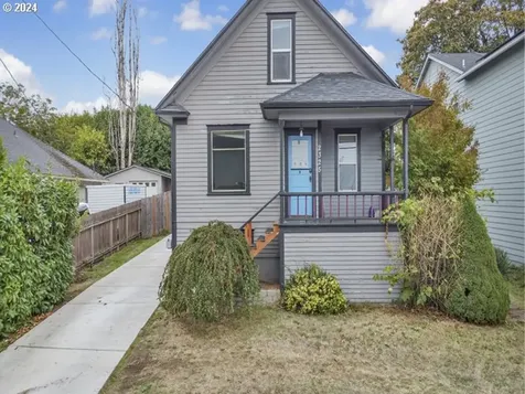 2325 Saginaw Street S Salem OR 97302