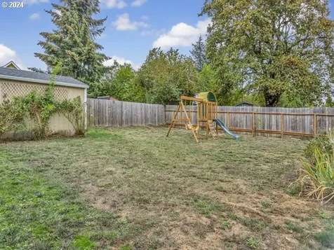 2325 Saginaw Street S Salem OR 97302