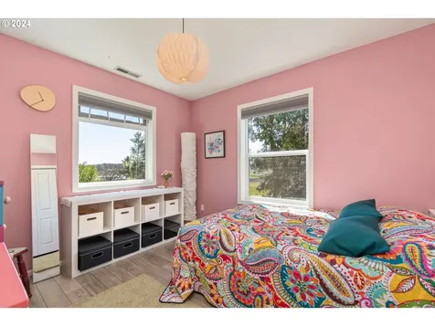 26127 Marina Road Veneta OR 97487