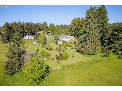 26127 Marina Road Veneta OR 97487