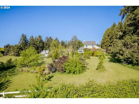 26127 Marina Road Veneta OR 97487