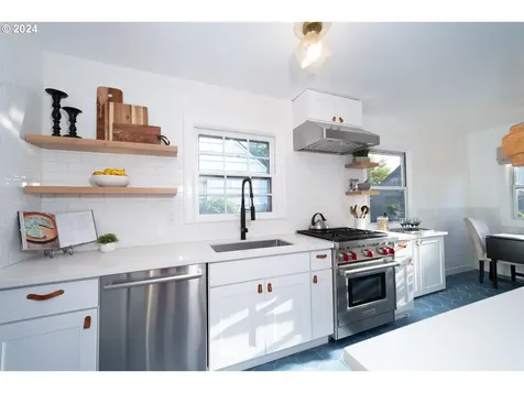 9604 N Kellogg Street Portland OR 97203