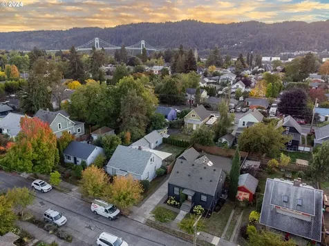 9604 N Kellogg Street Portland OR 97203