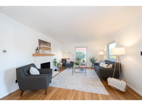 9604 N Kellogg Street Portland OR 97203