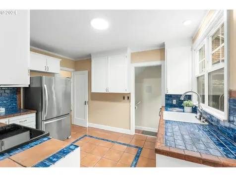 7922 Se 29th Avenue Portland OR 97202