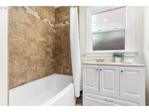 7922 Se 29th Avenue Portland OR 97202