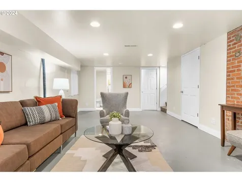 7922 Se 29th Avenue Portland OR 97202