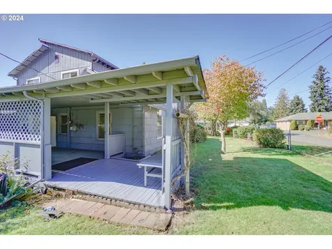 104 42nd Street Washougal WA 98671