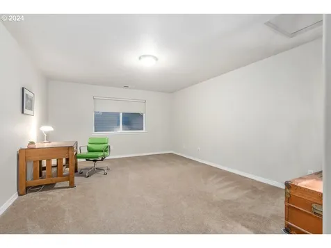 342 N The Greens Avenue Newberg OR 97132