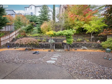 342 N The Greens Avenue Newberg OR 97132