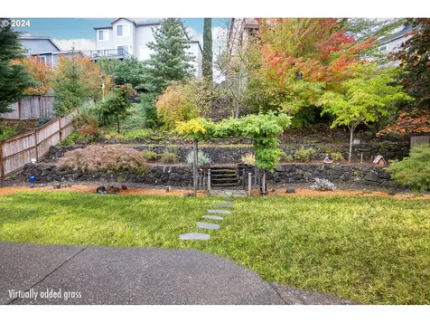 342 N The Greens Avenue Newberg OR 97132