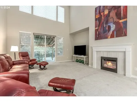 342 N The Greens Avenue Newberg OR 97132