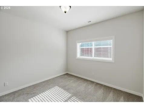 384 Market Street Salem OR 97301