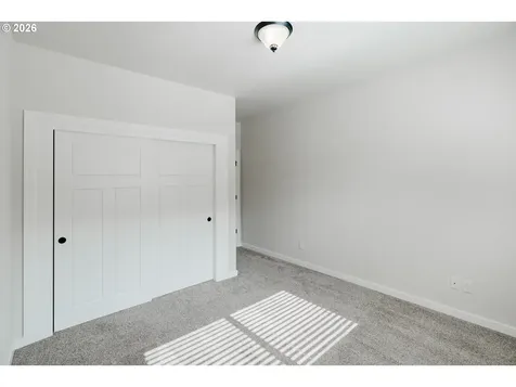 384 Market Street Salem OR 97301