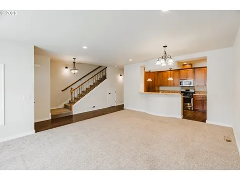 384 Market Street Salem OR 97301